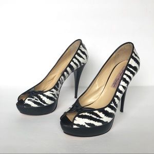 Angeleigh Anastasio Black/White Zibra Print Peep-toe Platform Heels